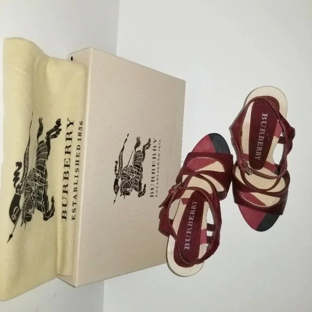 Burberry 36.5 Criss-cross Leather Platform Sandals Made‎ In Italy